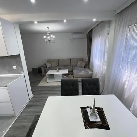 Apartman Bajo 1 Apartment